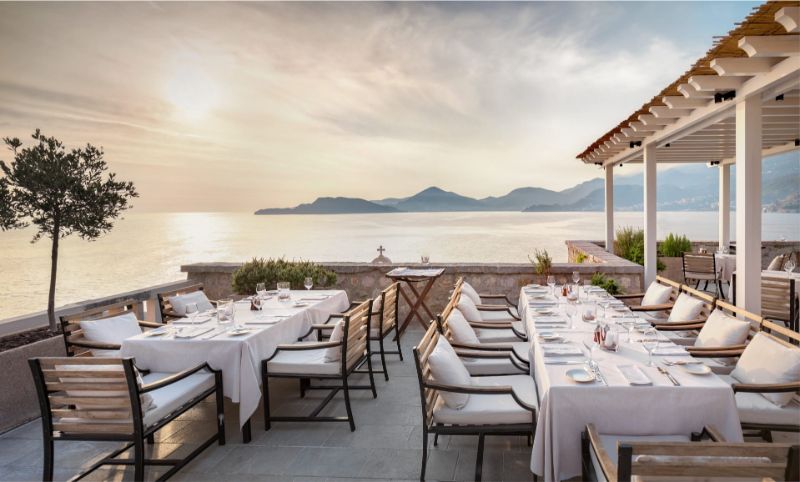The 5 Top Luxury Restaurants At The Best Marinas In The World