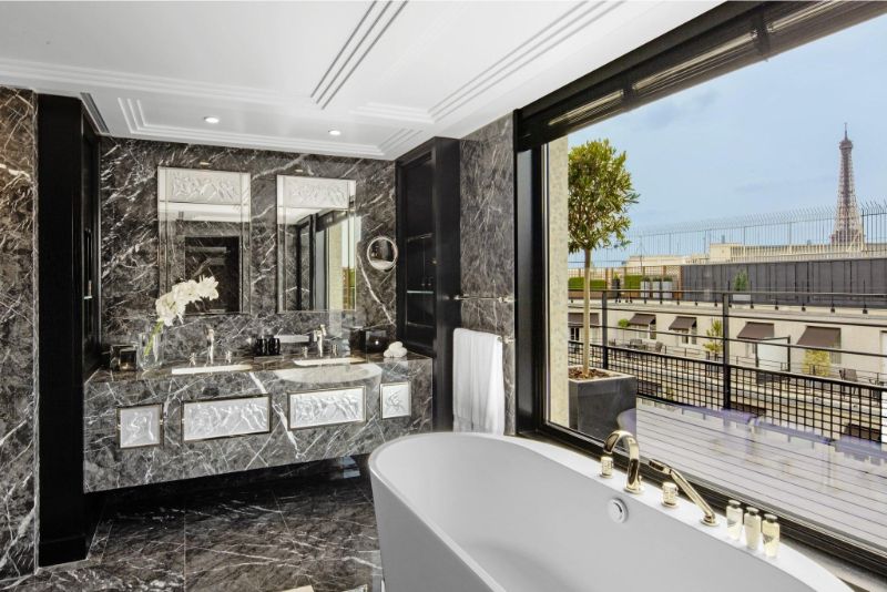 Inside The Most Expensive And Luxury Suite In Paris