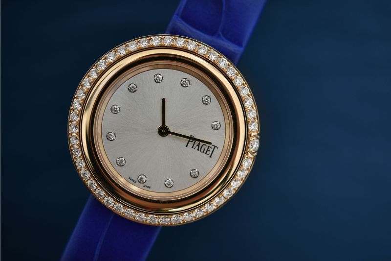 Discover The Best Holiday's Gifts: Unique & Luxury Watches For Women