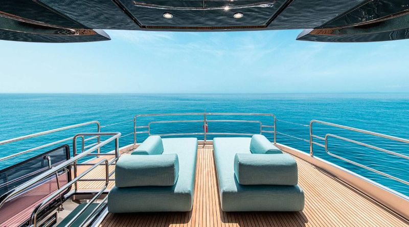 Exclusive Elegance And Unique Giorgetti Style Inside MCY76 Superyacht