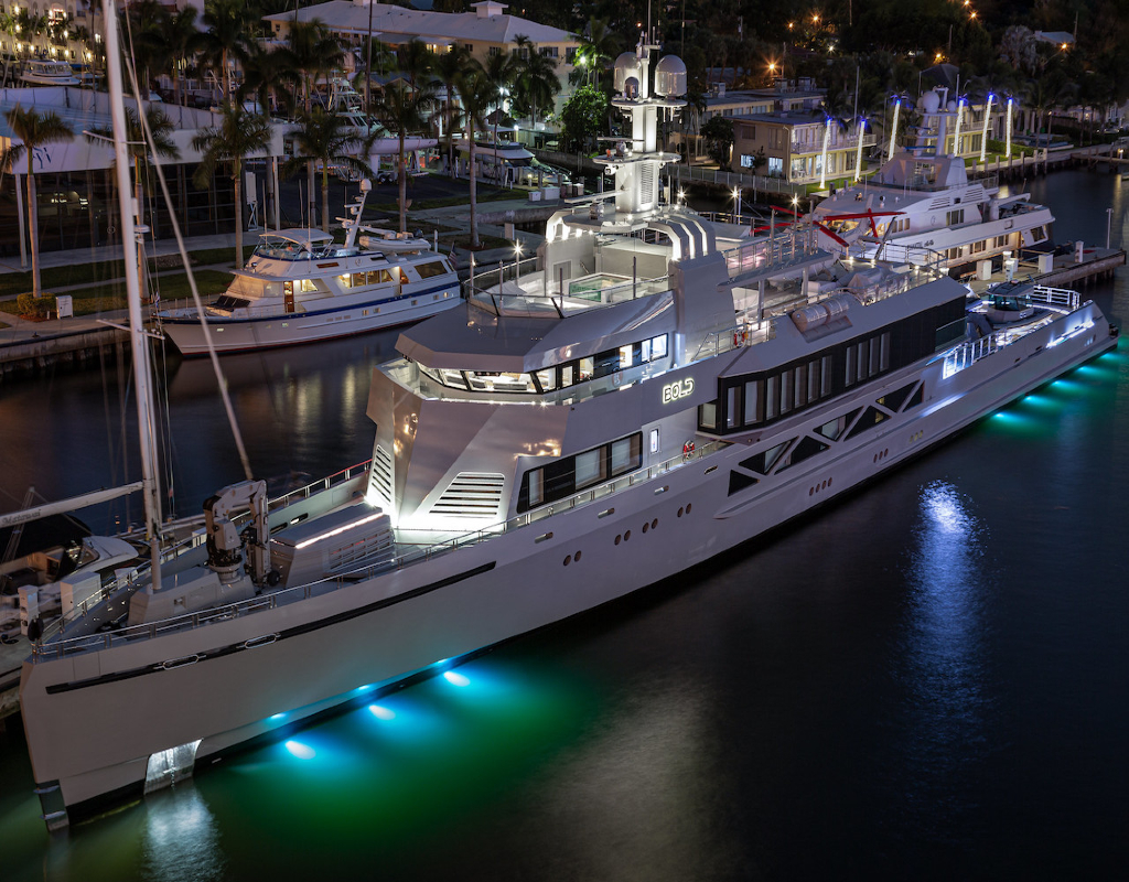 2020 Miami Yacht Show Highlights: The 10 Best Modern Superyachts