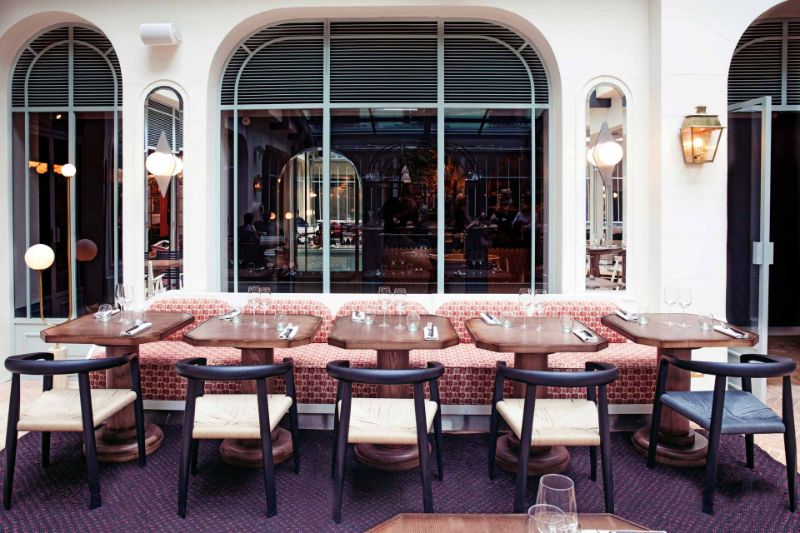 4 4 Chzon's Sumptuous and Upscale Resturant Designs