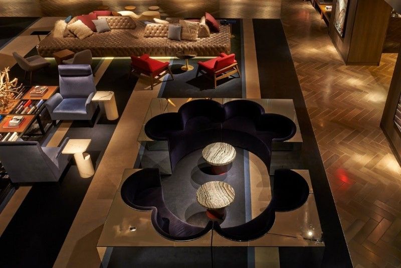 Warm And Dramatic Details Inside Hotel Paramount By Philippe Starck