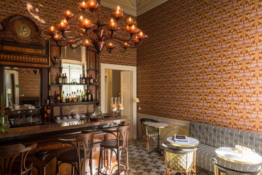 Luxury Restaurants Designed by Celebrity Decorators