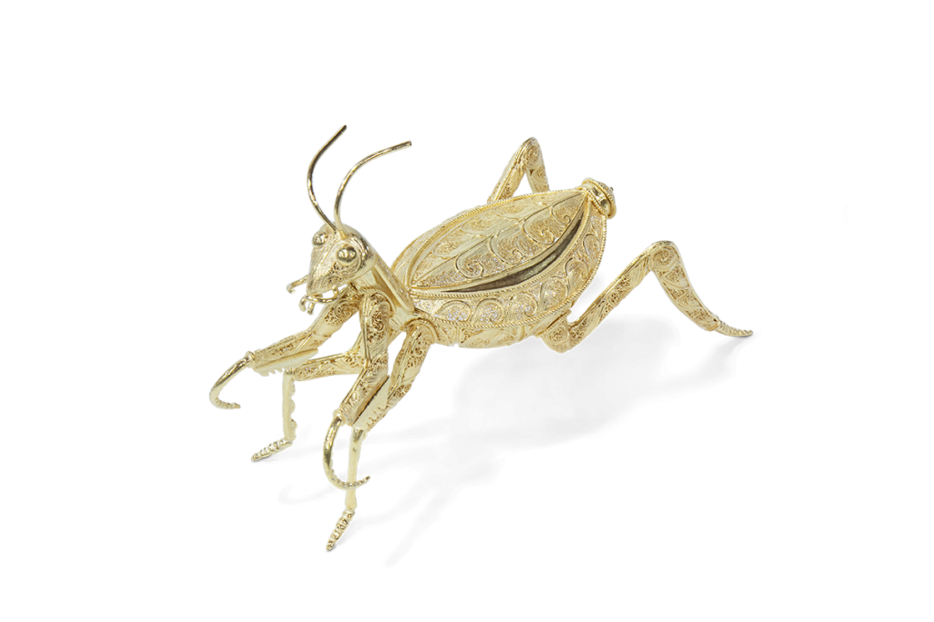 Filigree Praying Mantis - Unique Craftsmanship by Boca do Lobo